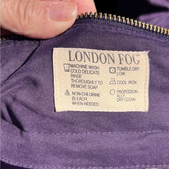 London Fog. Women’s coat, detachable liner and hood.  Small. Adjustable waist. - Picture 8 of 16